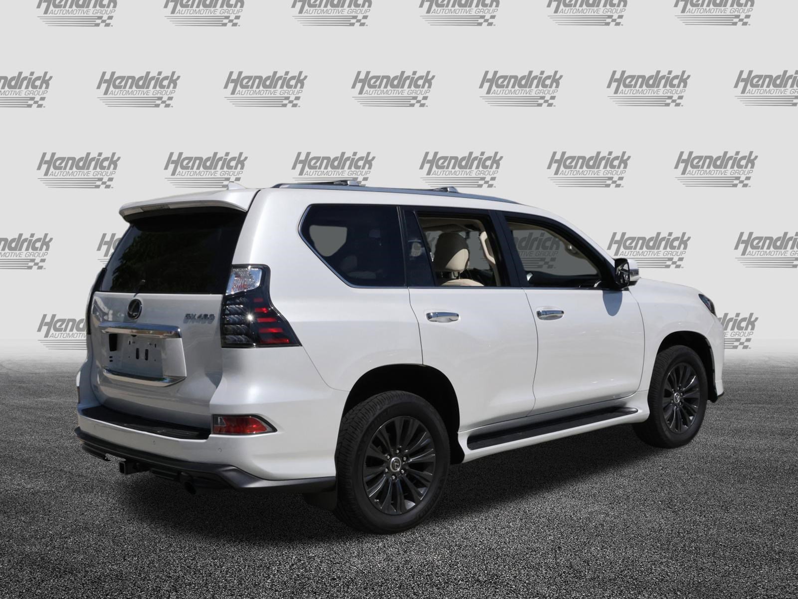 Certified 2023 Lexus GX 460 Luxury w/ Sport Design Package image 9