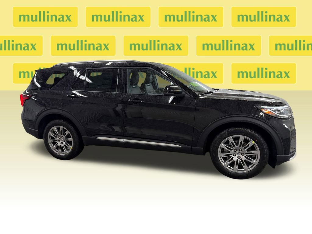 New 2026 Ford Explorer Platinum RWD image 2