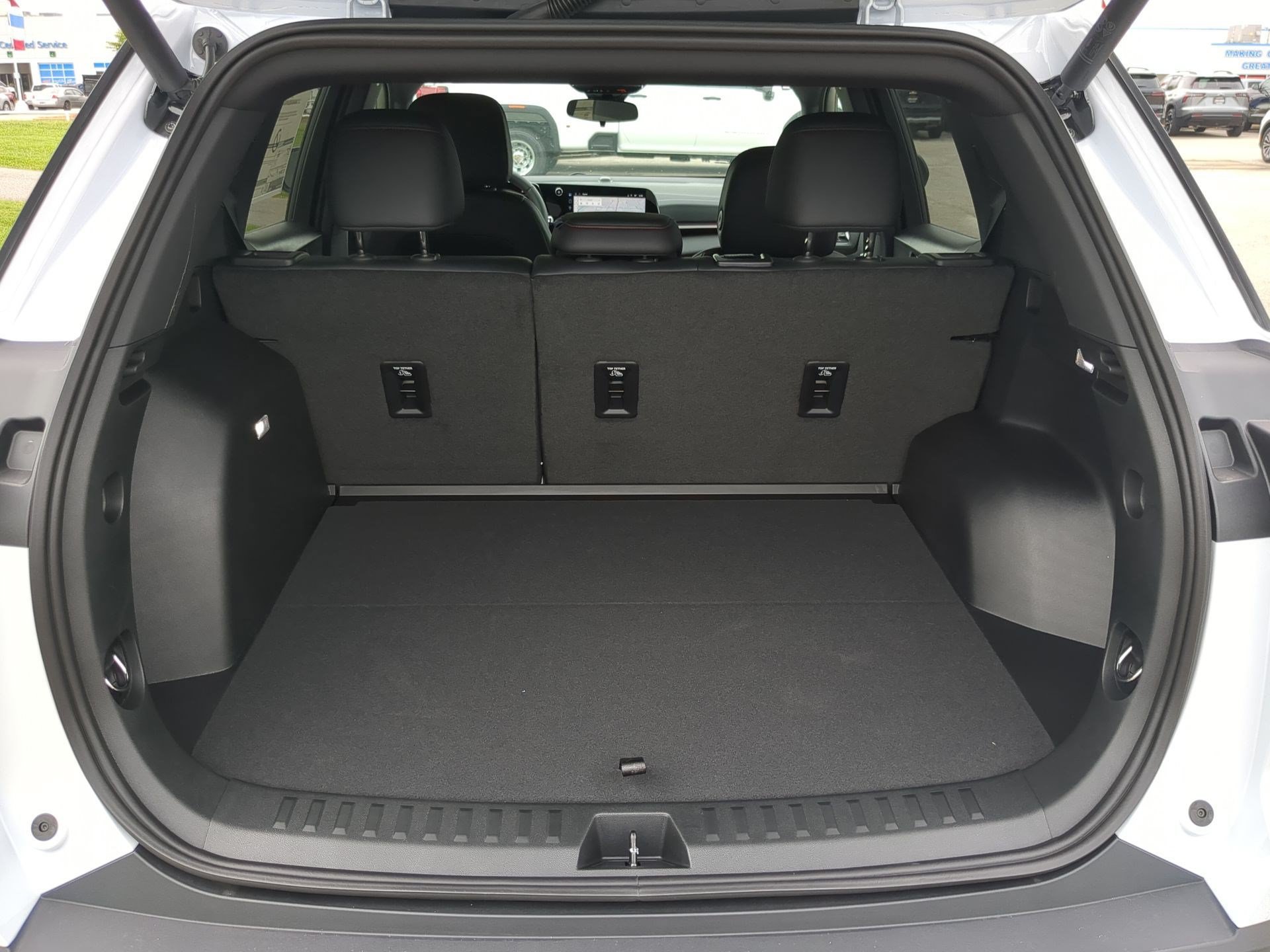New 2027 Chevrolet Equinox RS FWD image 22