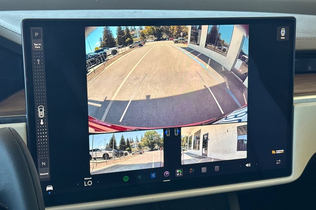 Used 2022 Tesla Model X AWD/4WD image 18