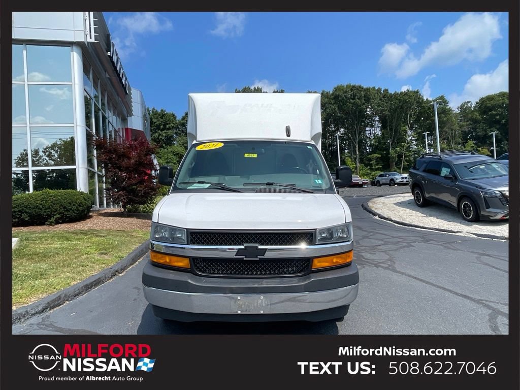 Used 2021 Chevrolet Express 3500 w/ Power Convenience Package RWD image 7