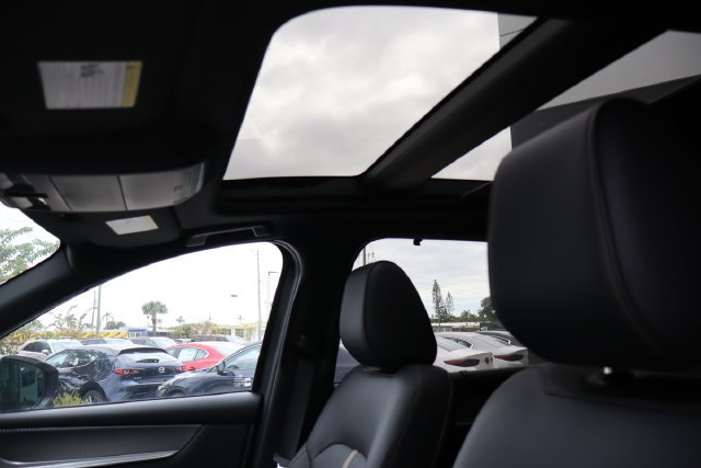 New 2026 MAZDA CX-90 Plug-In Hybrid w/ Premium Plus AWD/4WD image 21