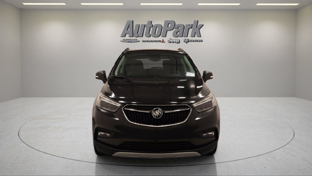 Used 2020 Buick Encore Essence AWD/4WD image 3