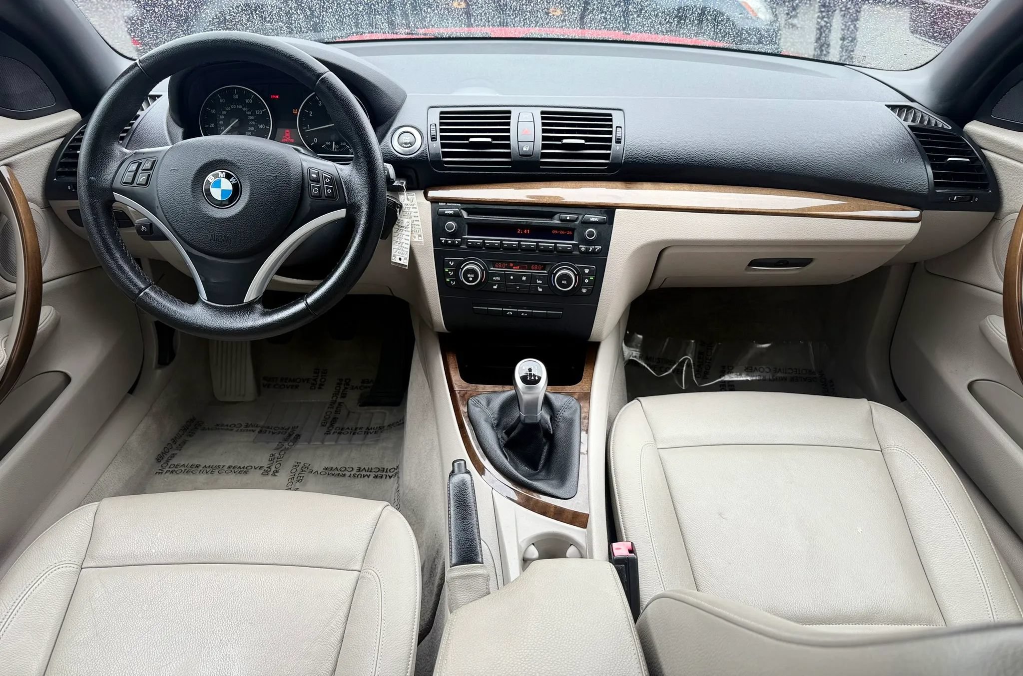 Used 2011 BMW 135i Convertible RWD image 17