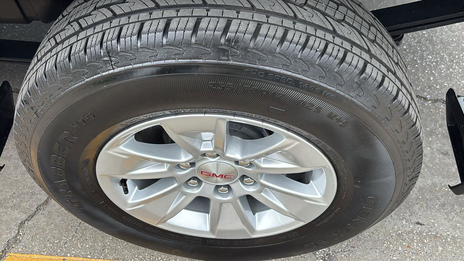 Certified 2025 GMC Sierra 1500 SLE AWD/4WD image 13