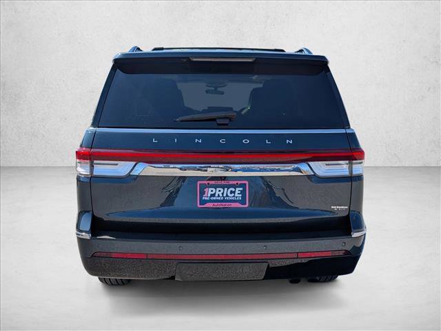 Used 2024 Lincoln Navigator Reserve image 7