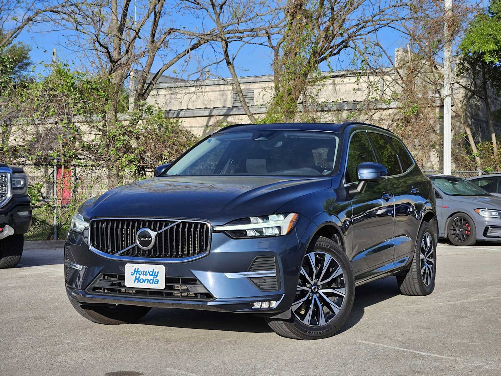 Used 2023 Volvo XC60 B5 Core w/ Climate Package