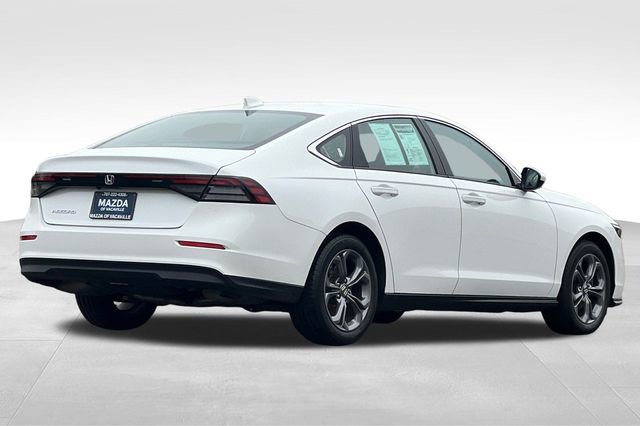 Used 2024 Honda Accord EX image 4