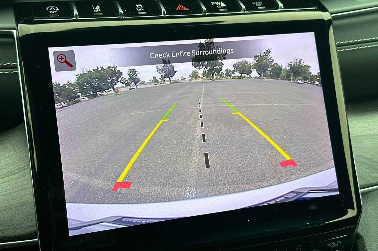 Used 2023 Jeep Grand Cherokee L Overland RWD image 20