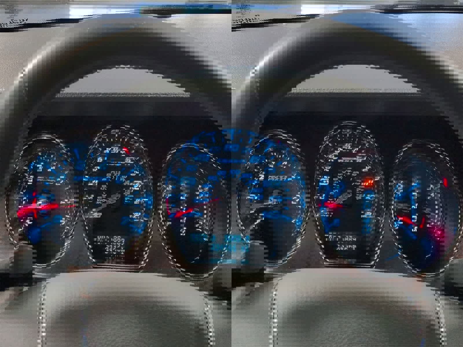 Used 2010 Ford Taurus SEL image 24