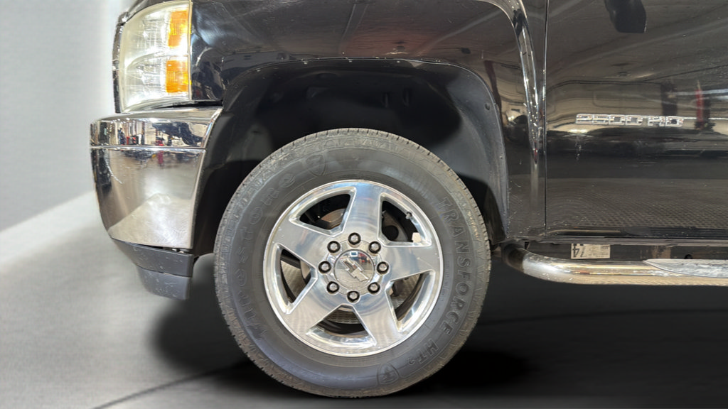 Used 2012 Chevrolet Silverado 2500 LT w/ Suspension Package, Off-Road RWD image 36