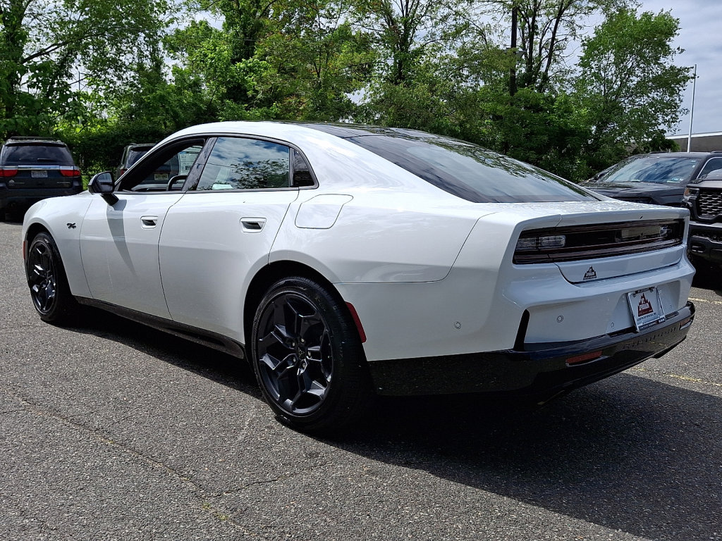 New 2026 Dodge Charger R/T AWD/4WD image 7