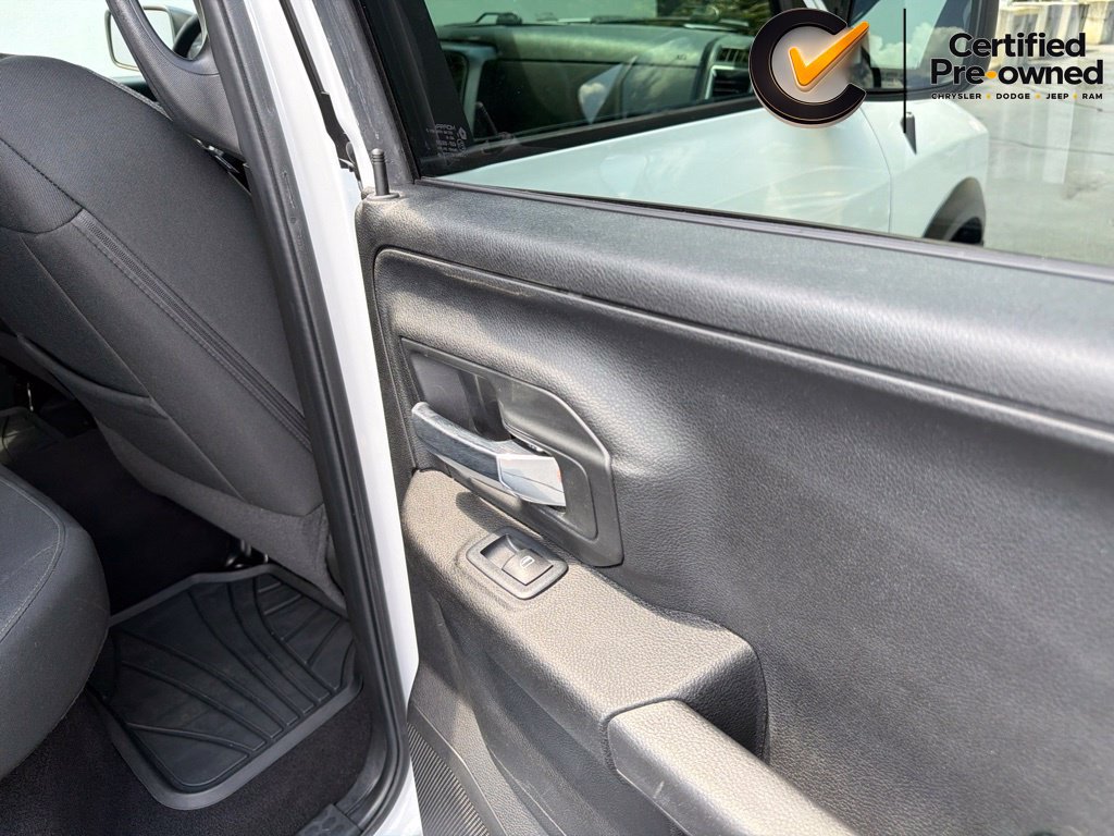 Certified 2022 RAM 1500 Warlock AWD/4WD image 21