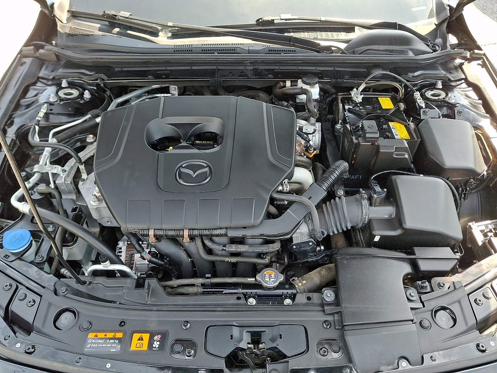 Used 2024 MAZDA MAZDA3 s image 28