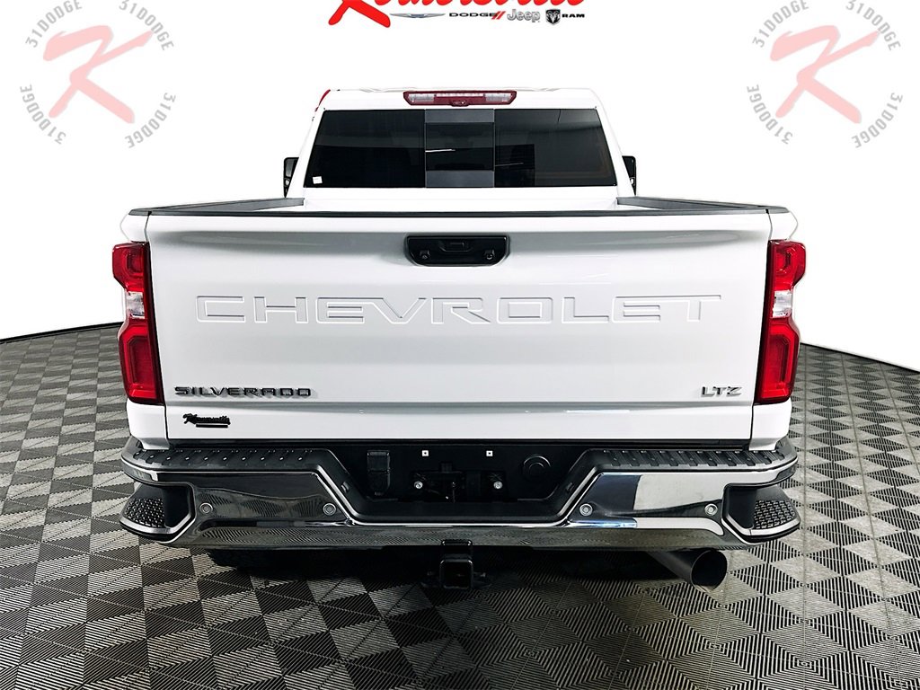 Used 2023 Chevrolet Silverado 2500 LTZ w/ LTZ Premium Package image 6