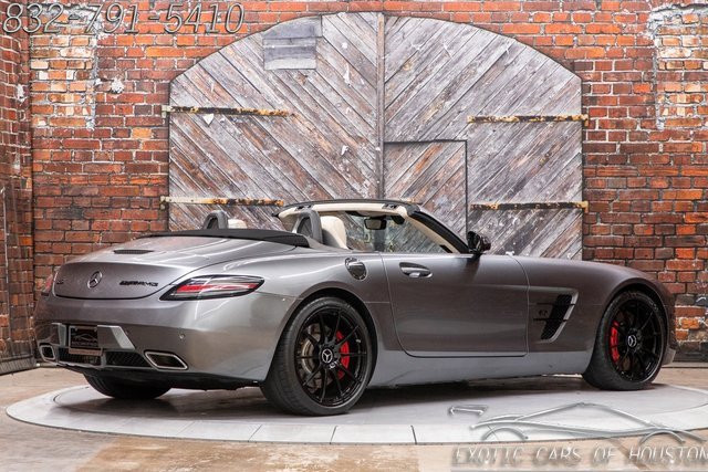 Used 2014 Mercedes-Benz SLS AMG GT Roadster w/ Designo Style Package image 21