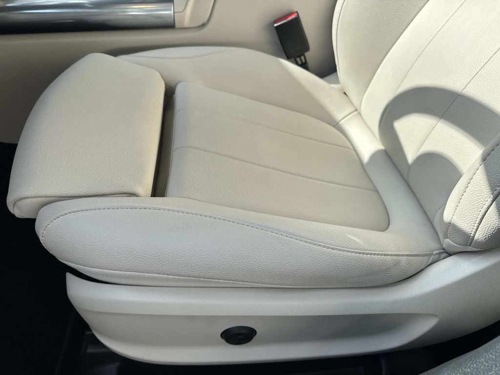 Used 2025 Mercedes-Benz GLA 250 image 17