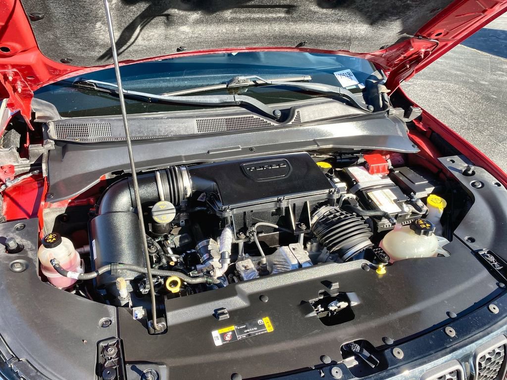 Used 2023 Jeep Compass Limited image 29