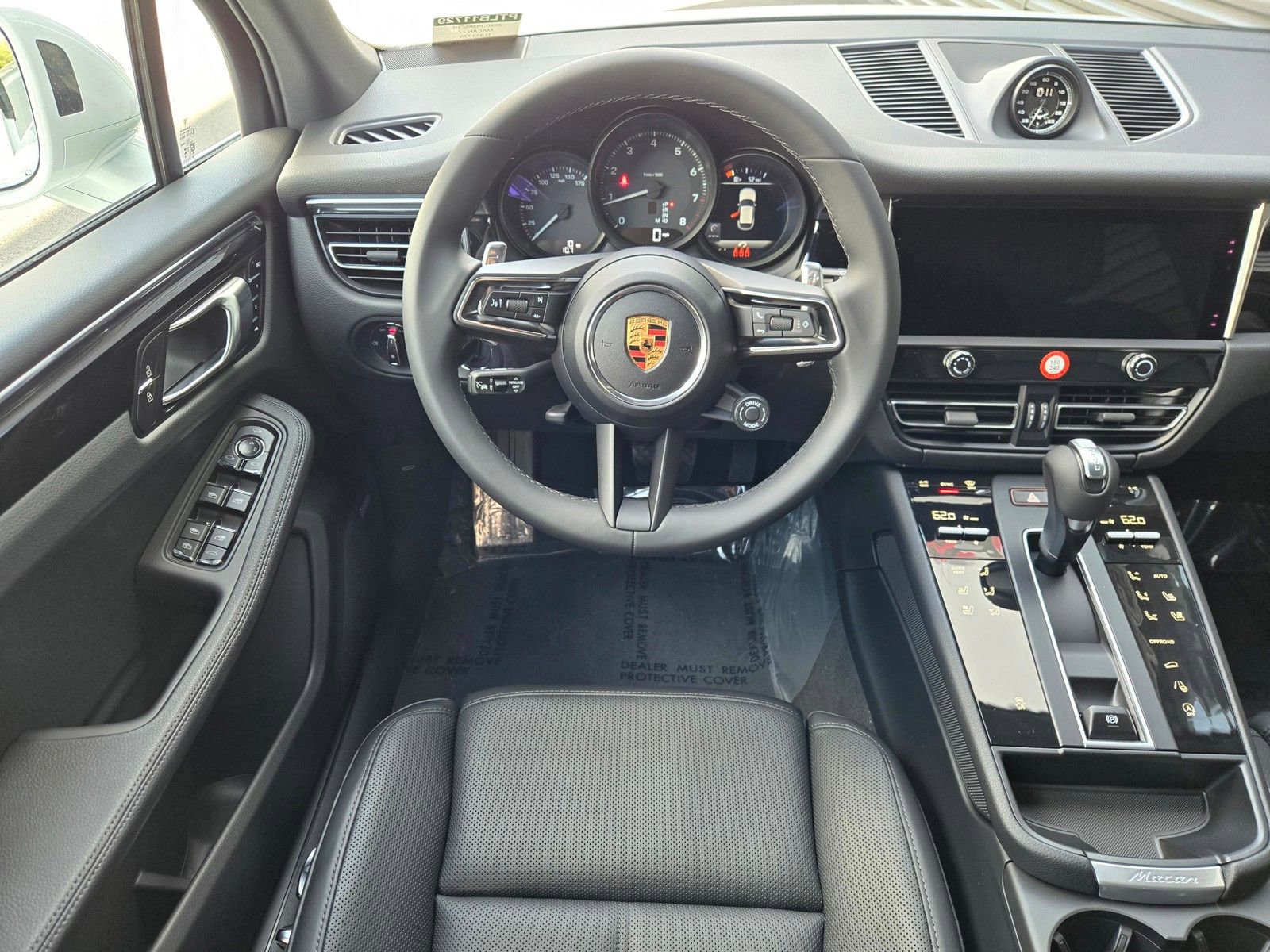 New 2026 Porsche Macan AWD/4WD image 14