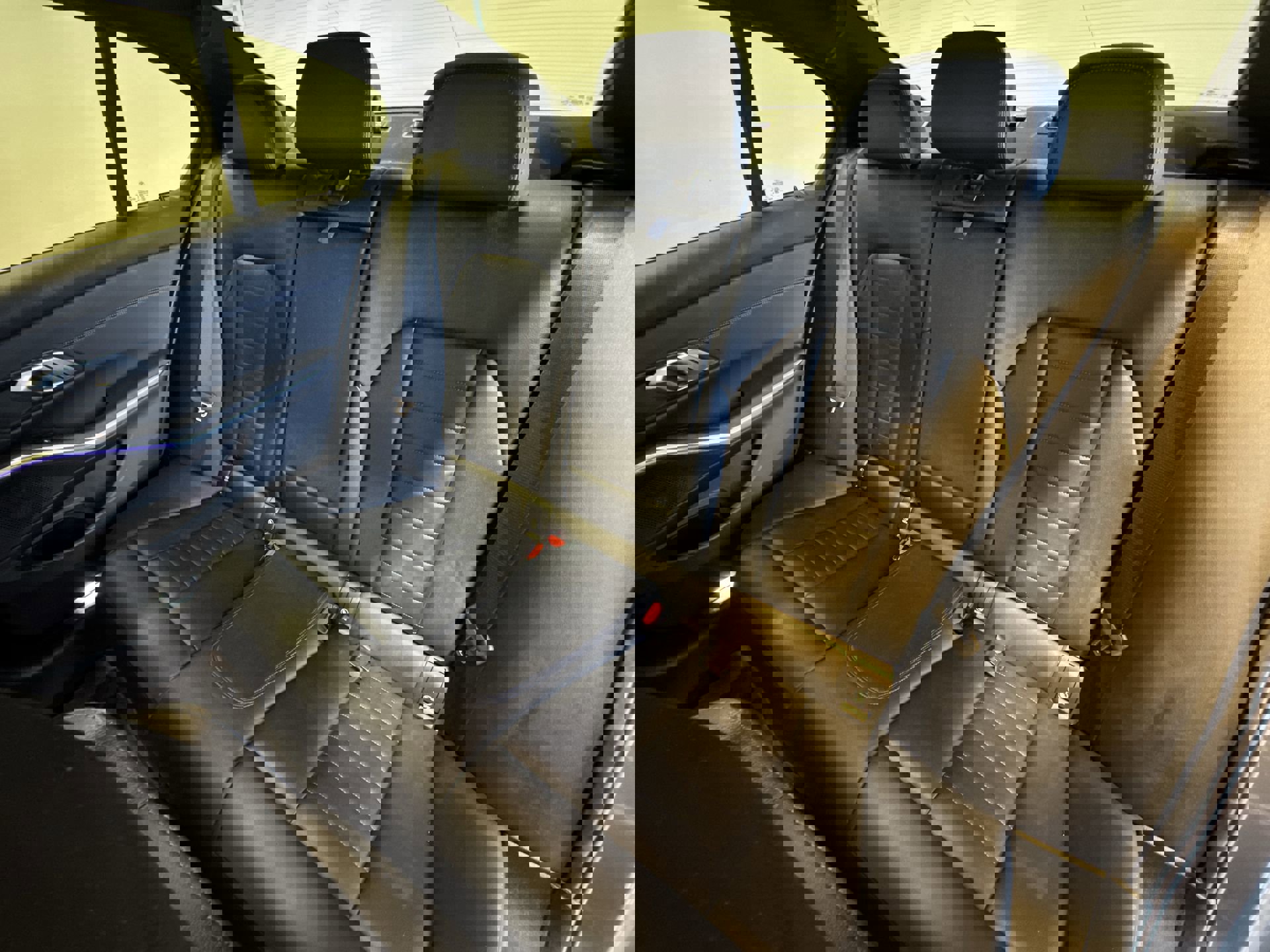 Used 2022 BMW 330e xDrive w/ M Sport Package image 23