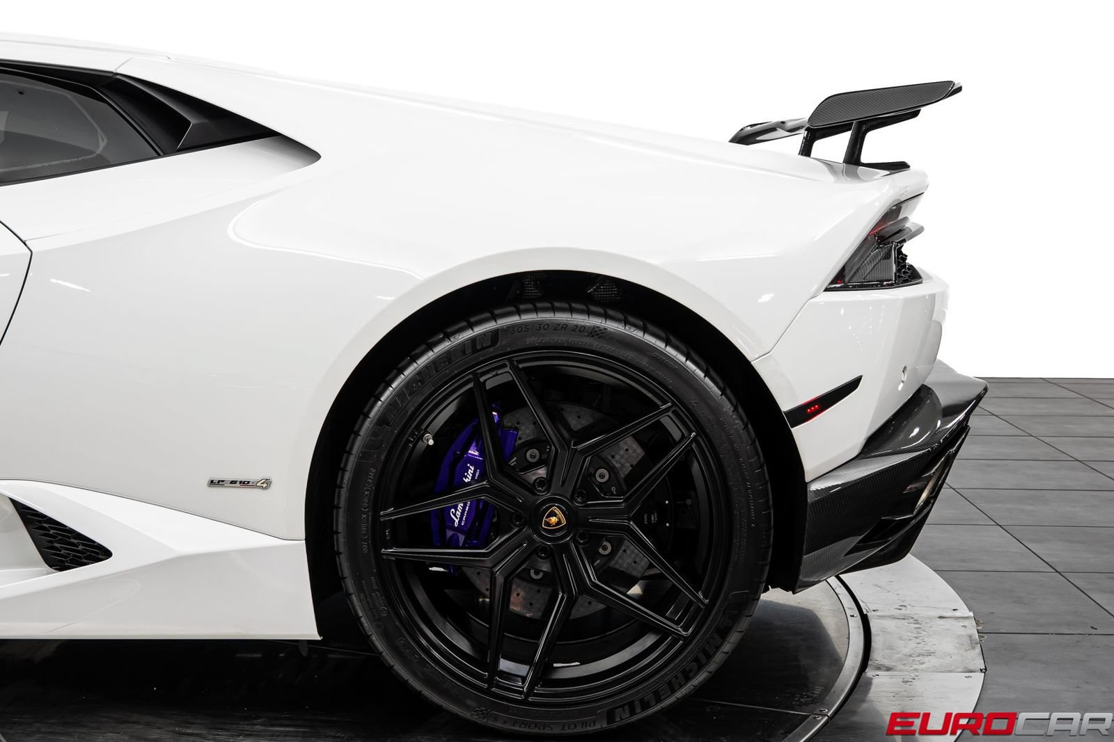 Used 2015 Lamborghini Huracan LP 610-4 AWD/4WD image 17