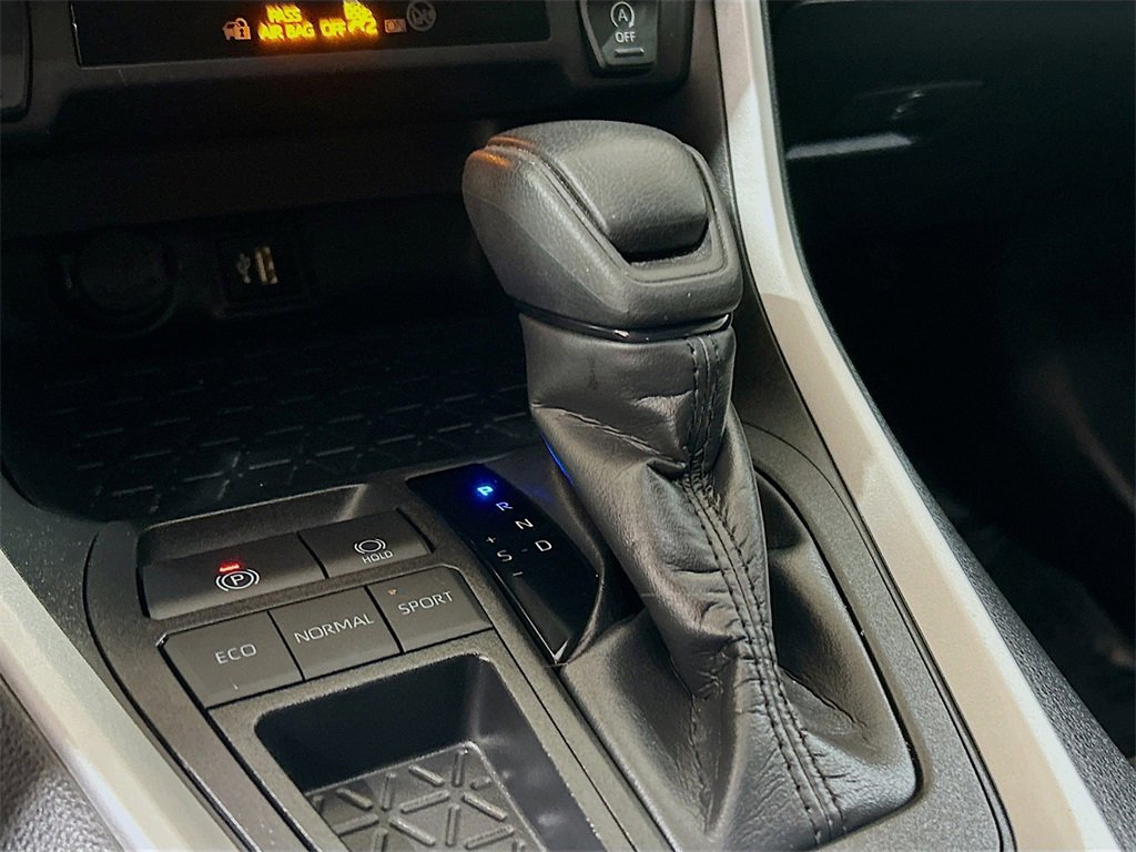 Used 2024 Toyota RAV4 XLE image 14