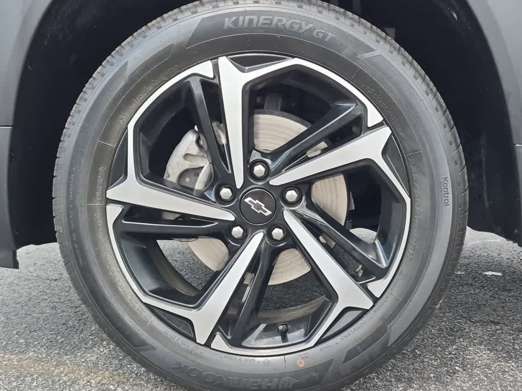 Used 2023 Chevrolet TrailBlazer RS AWD/4WD image 6