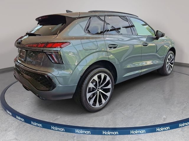 New 2026 Audi Q3 quattro 2.0T AWD/4WD image 3