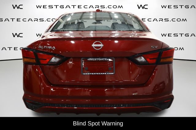 Used 2024 Nissan Altima 2.5 SV FWD image 7