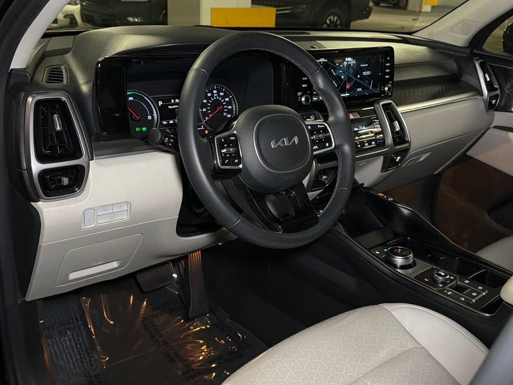 Certified 2023 Kia Sorento EX AWD/4WD image 24