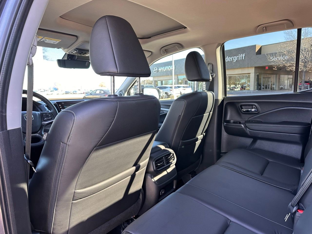 Used 2025 Honda Ridgeline RTL image 17