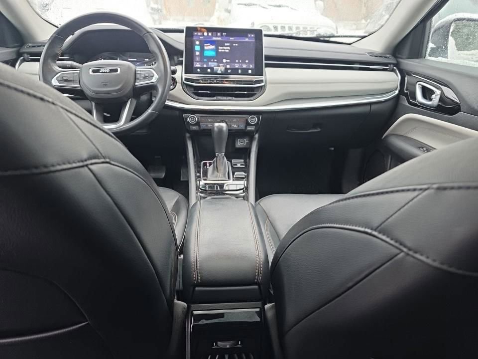 Used 2022 Jeep Compass Limited w/ Sun and Sound Group image 17