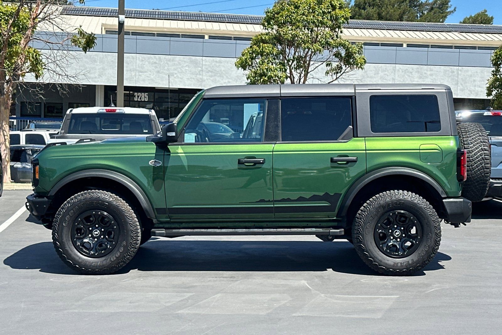 Used 2024 Ford Bronco Wildtrak AWD/4WD image 10