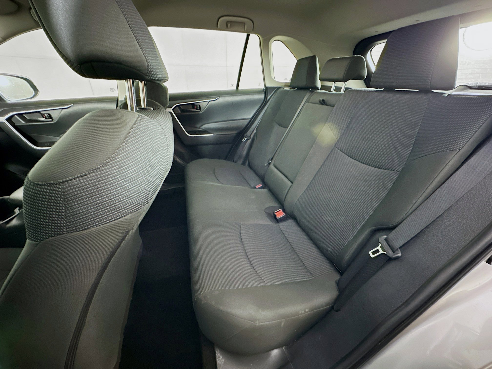 Used 2025 Toyota RAV4 LE image 25