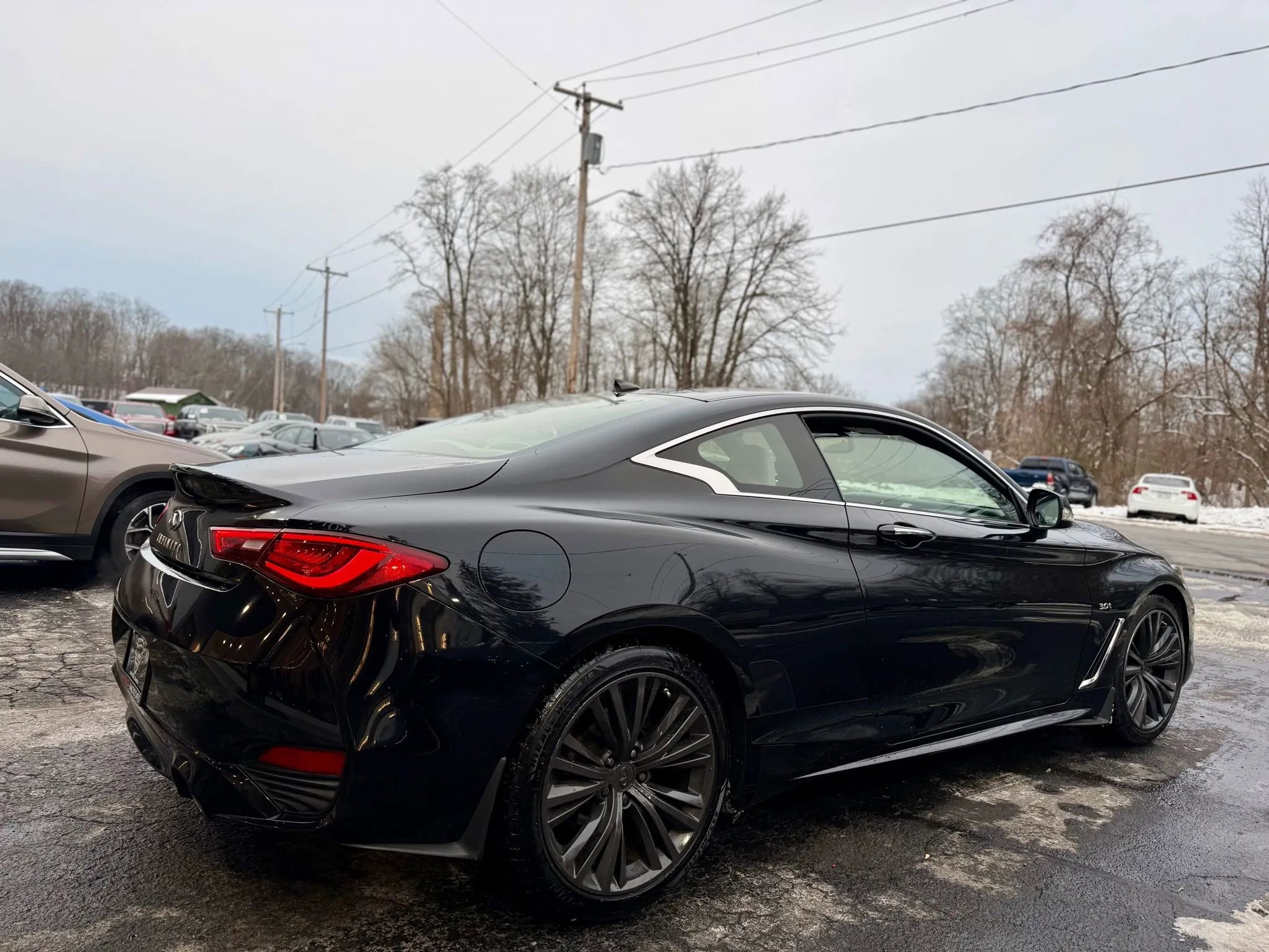 Used 2017 INFINITI Q60 3.0t w/ Cargo Package image 5