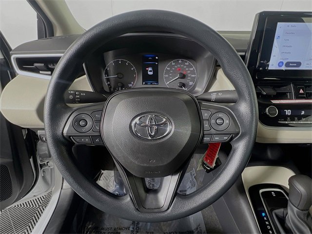 Used 2025 Toyota Corolla LE image 15