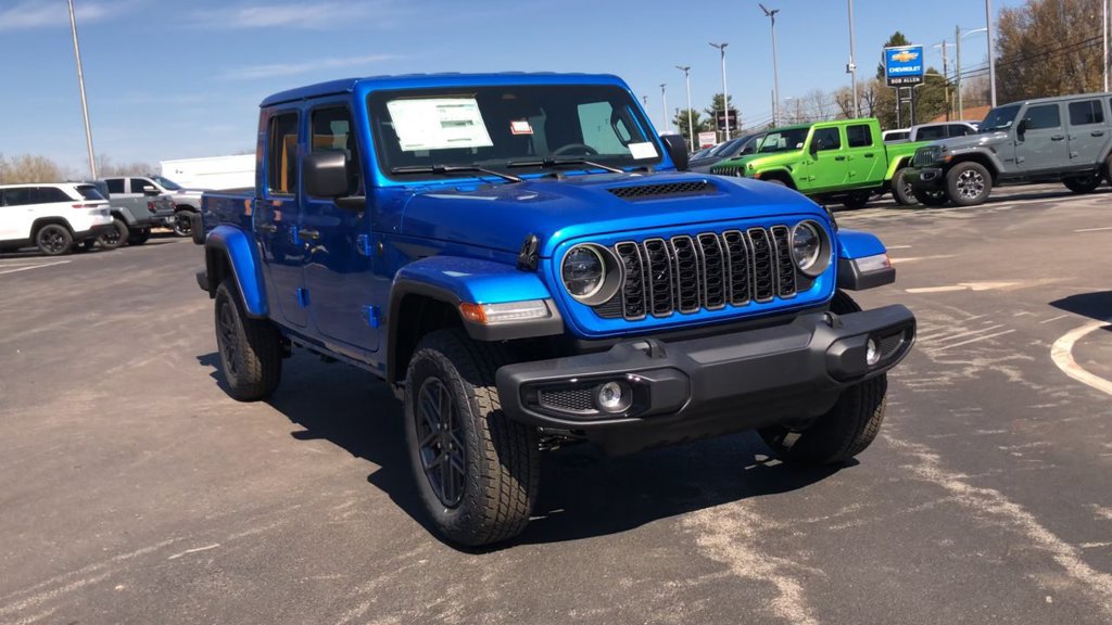 New 2026 Jeep Gladiator Sport AWD/4WD image 3