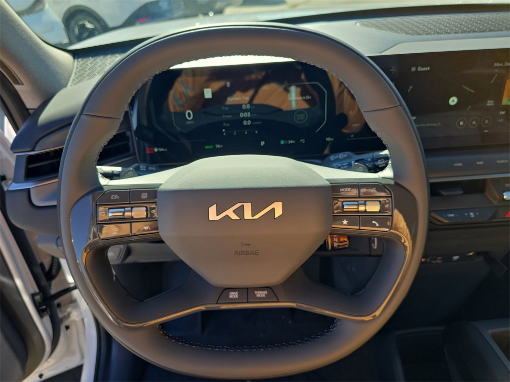 New 2026 Kia EV9 Wind image 32