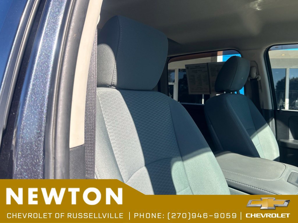 Used 2015 RAM 1500 Express AWD/4WD image 23