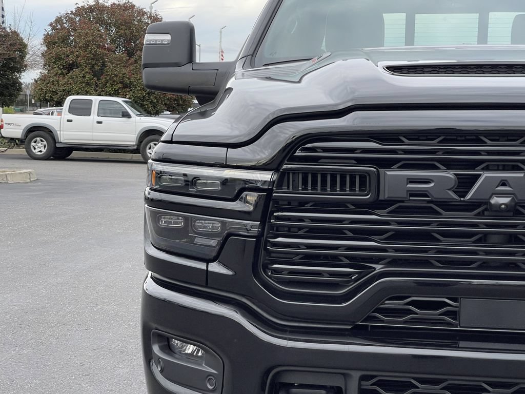 New 2026 RAM 2500 Laramie w/ Night Edition AWD/4WD image 4