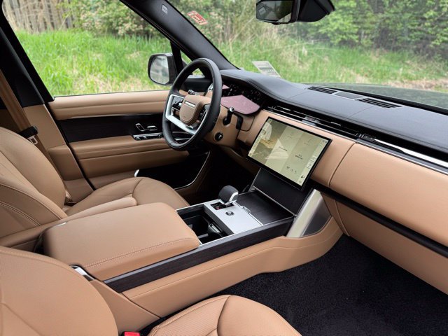 New 2026 Land Rover Range Rover SE AWD/4WD image 19