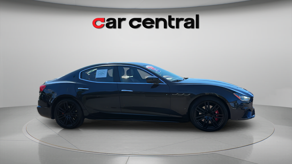 Used 2022 Maserati Ghibli Modena Q4 AWD/4WD image 6
