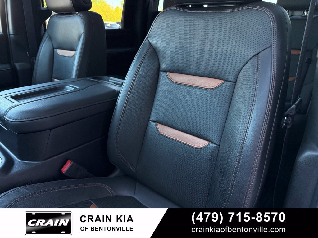 Used 2021 GMC Sierra 2500 AT4 w/ AT4 Premium Plus Package AWD/4WD image 22