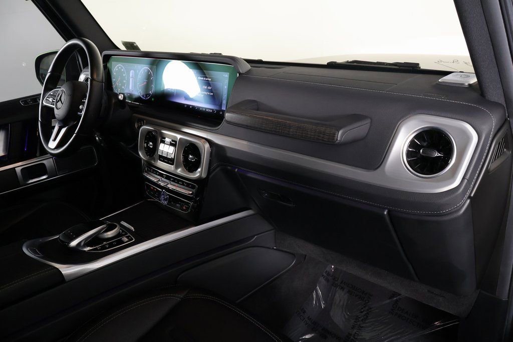 Used 2021 Mercedes-Benz G 550 image 9