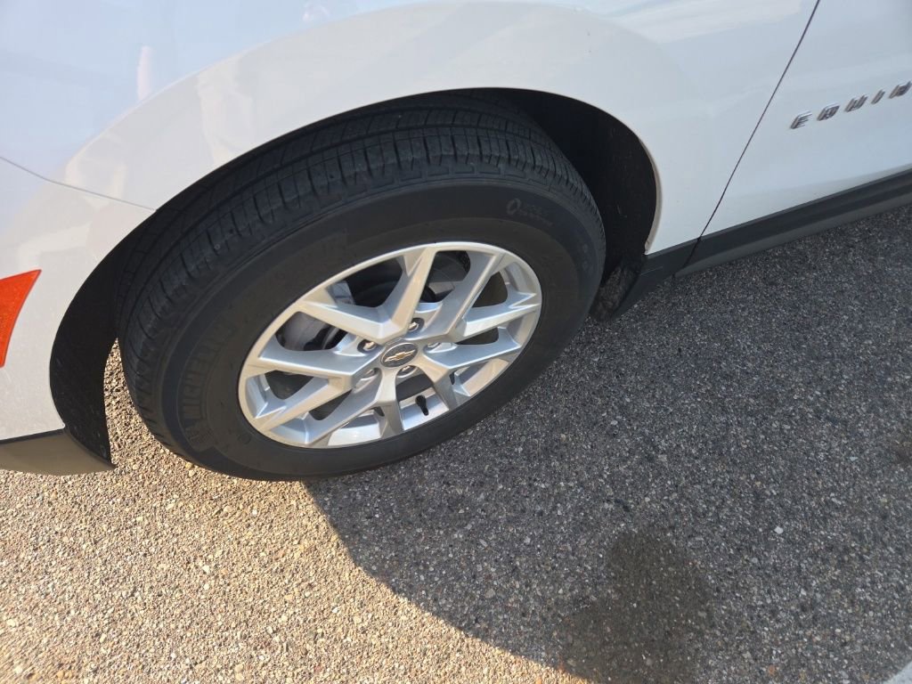 Used 2024 Chevrolet Equinox LT image 8