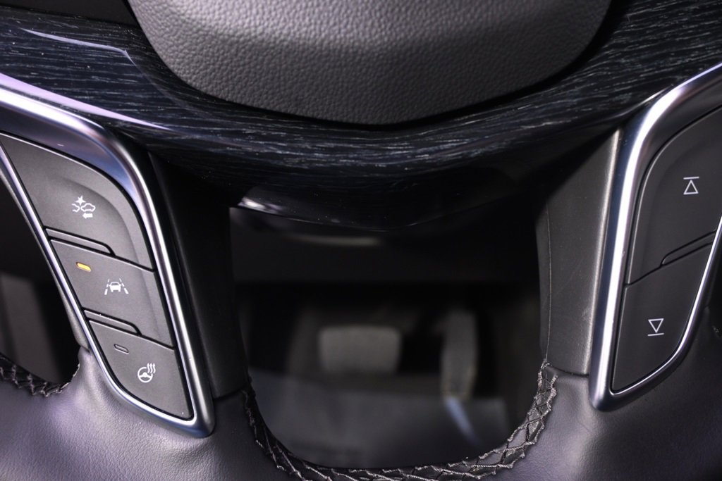 Certified 2025 Cadillac XT5 Premium Luxury image 37