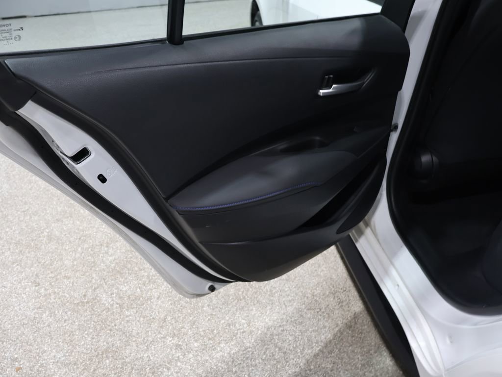 Used 2022 Toyota Corolla SE image 16