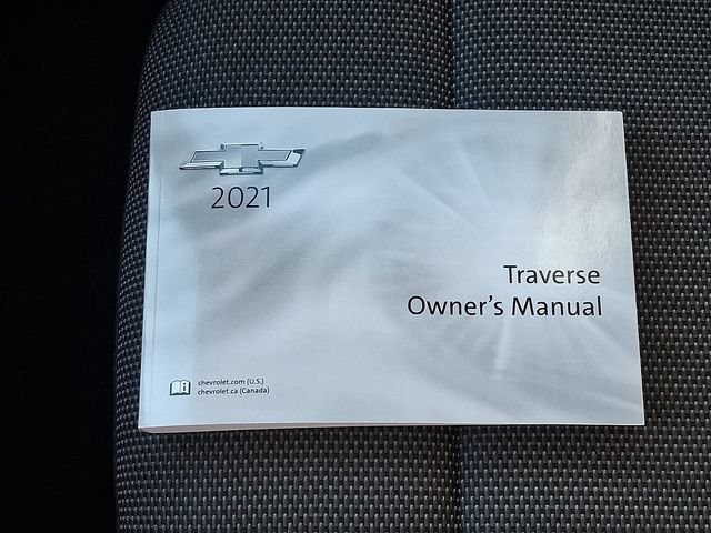 Used 2021 Chevrolet Traverse LS FWD image 25