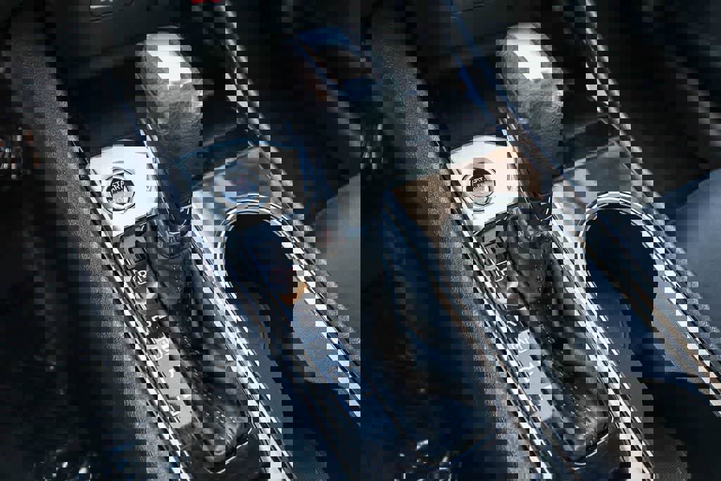 Used 2024 Nissan Altima 2.5 SV image 20