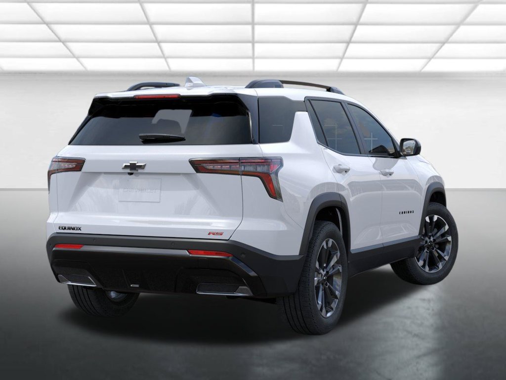 New 2027 Chevrolet Equinox RS w/ Convenience Package III FWD image 5
